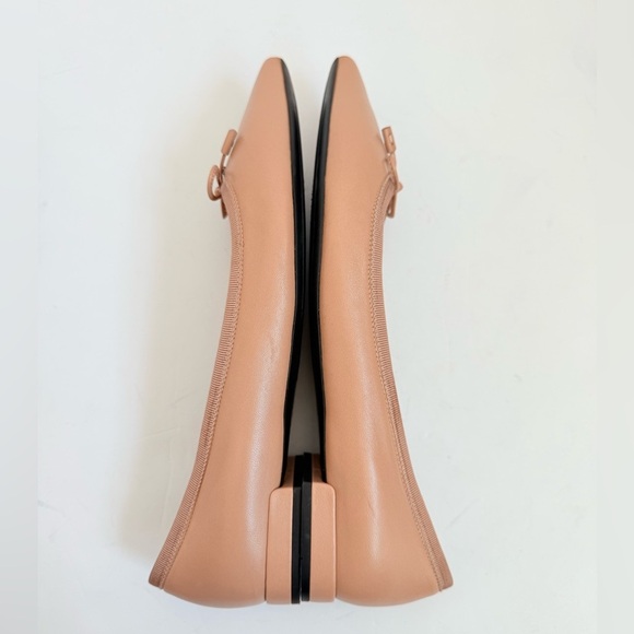 Prada Beige/Nude leather logo embellished bowtie pointed toe ballerina flats 40 - Picture 6 of 7